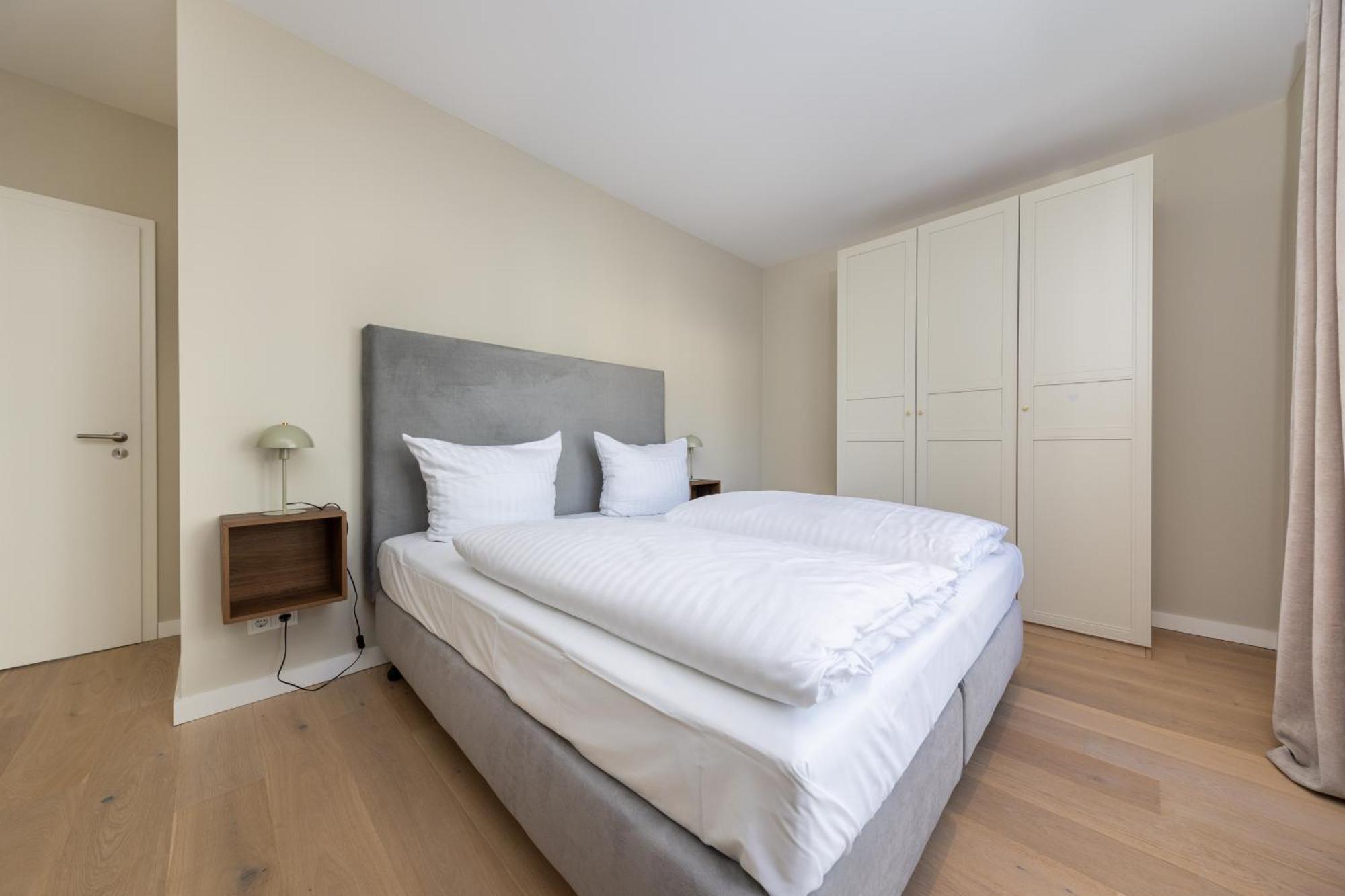 Apartment Strom Acht - Modern Frisch Inkl Stellplatz, Balkon - 200m Zum Alten Strom Rostock