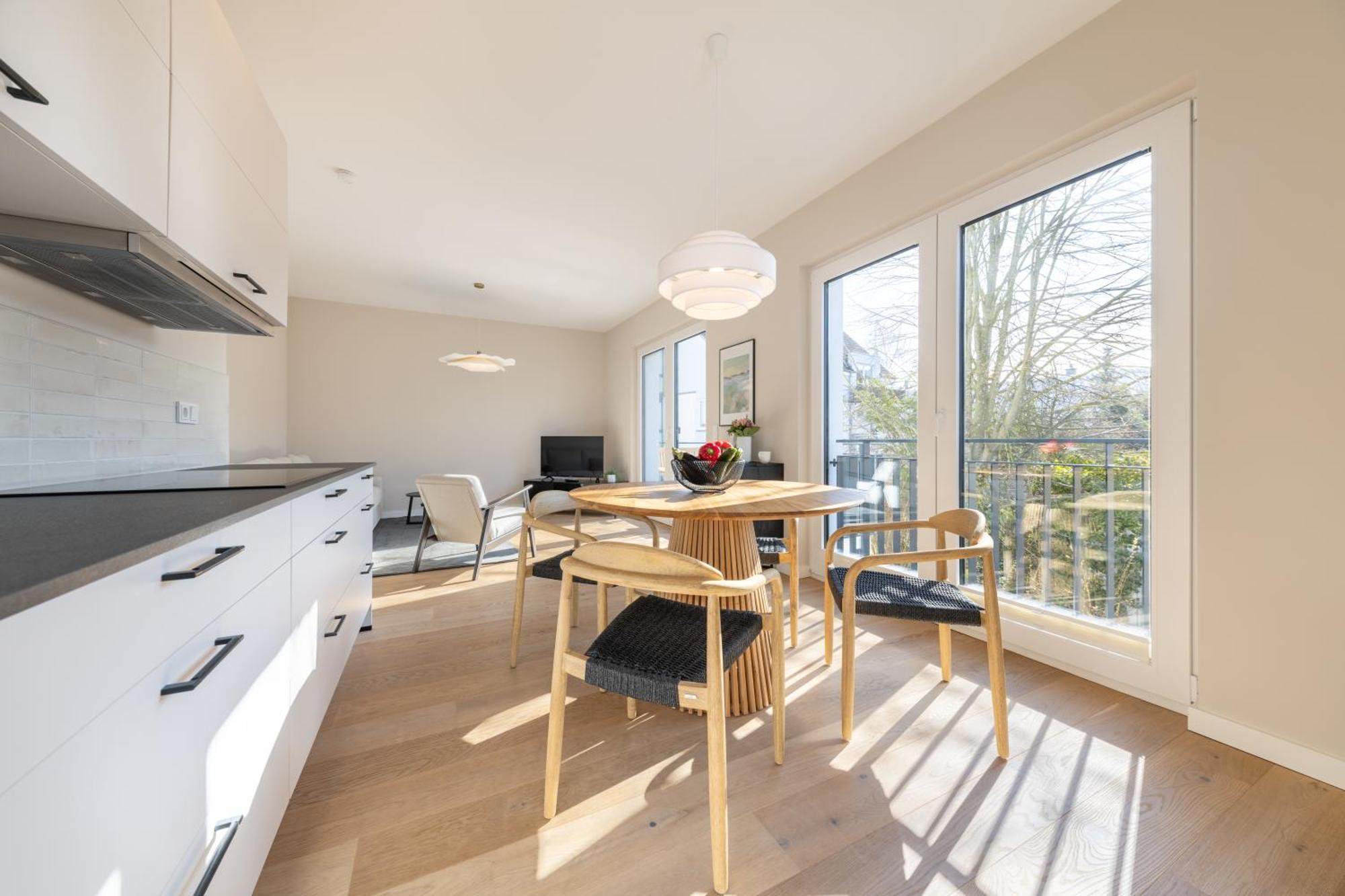 Apartment Strom Acht - Modern Frisch Inkl Stellplatz, Balkon - 200m Zum Alten Strom *